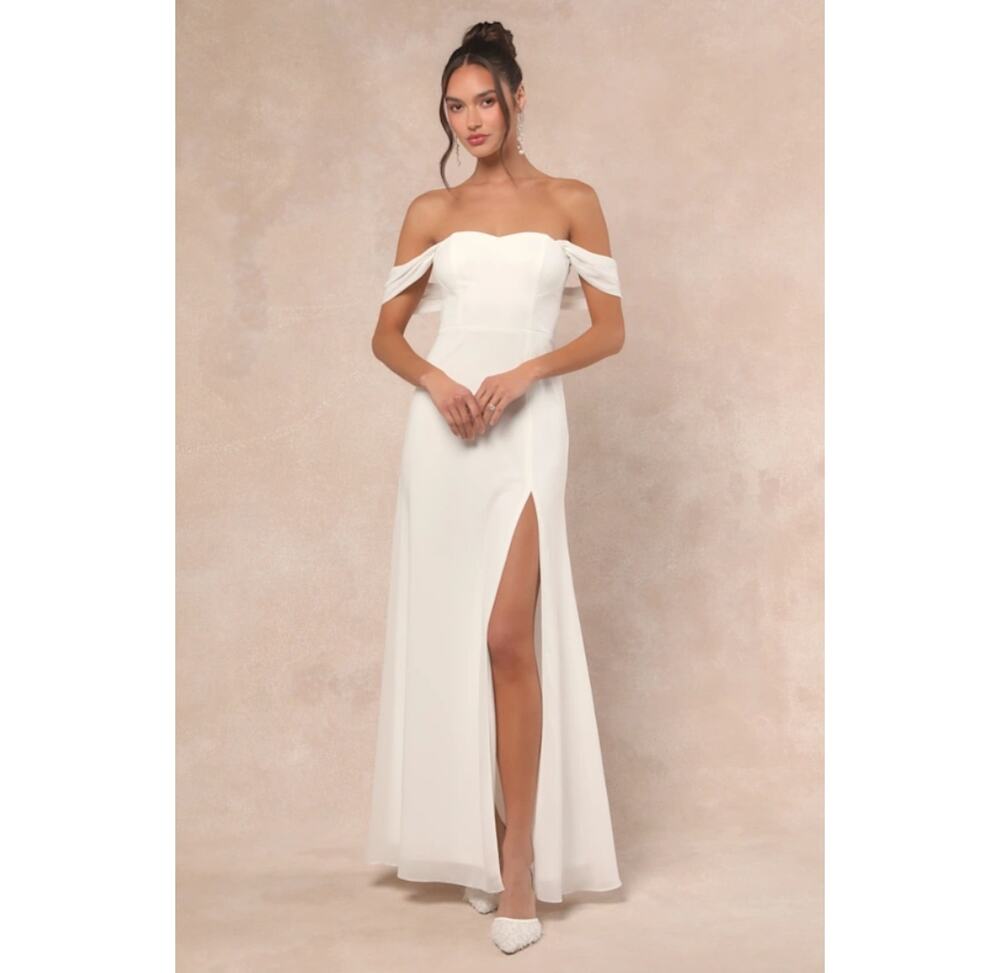 NWT Lulus Magical Magnetism White Off-the-Shoulder Maxi Dress Bridal Wedding M
